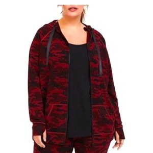 Torrid Active sweat suit Burgundy Camouflage